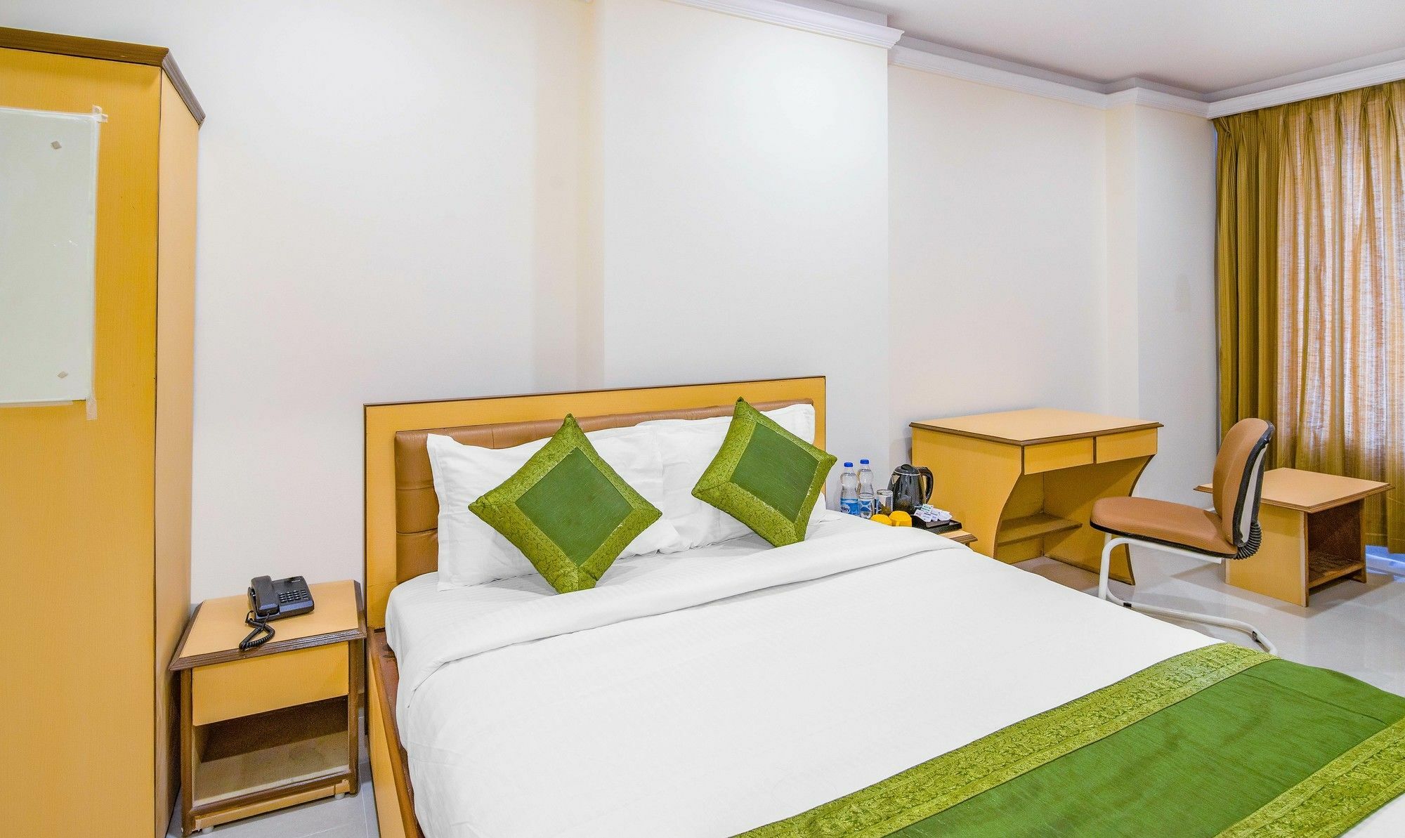 Treebo Orbit Inn Мумбаї Екстер'єр фото